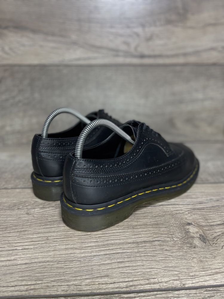 Оригінальні шкіряні туфлі броги Dr. Martens 3989 42розмір 26.5см