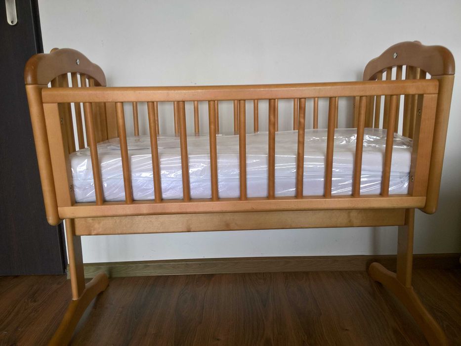 Łóżeczko dziecięce kołyska drewniane