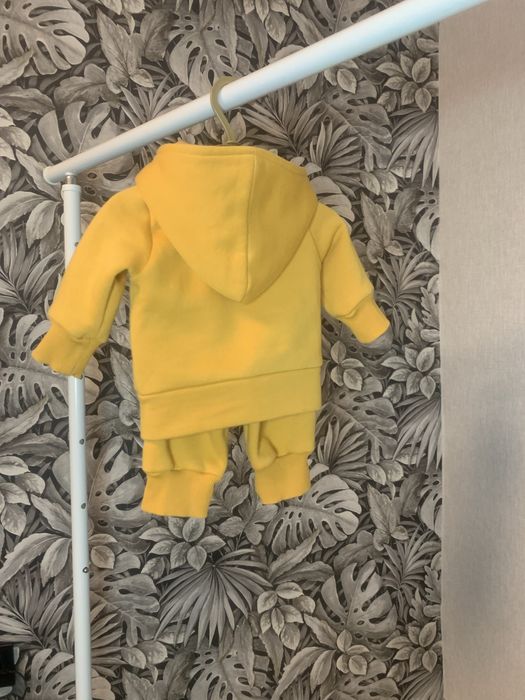 Спортивний костюмчик для немовля,розмір 62