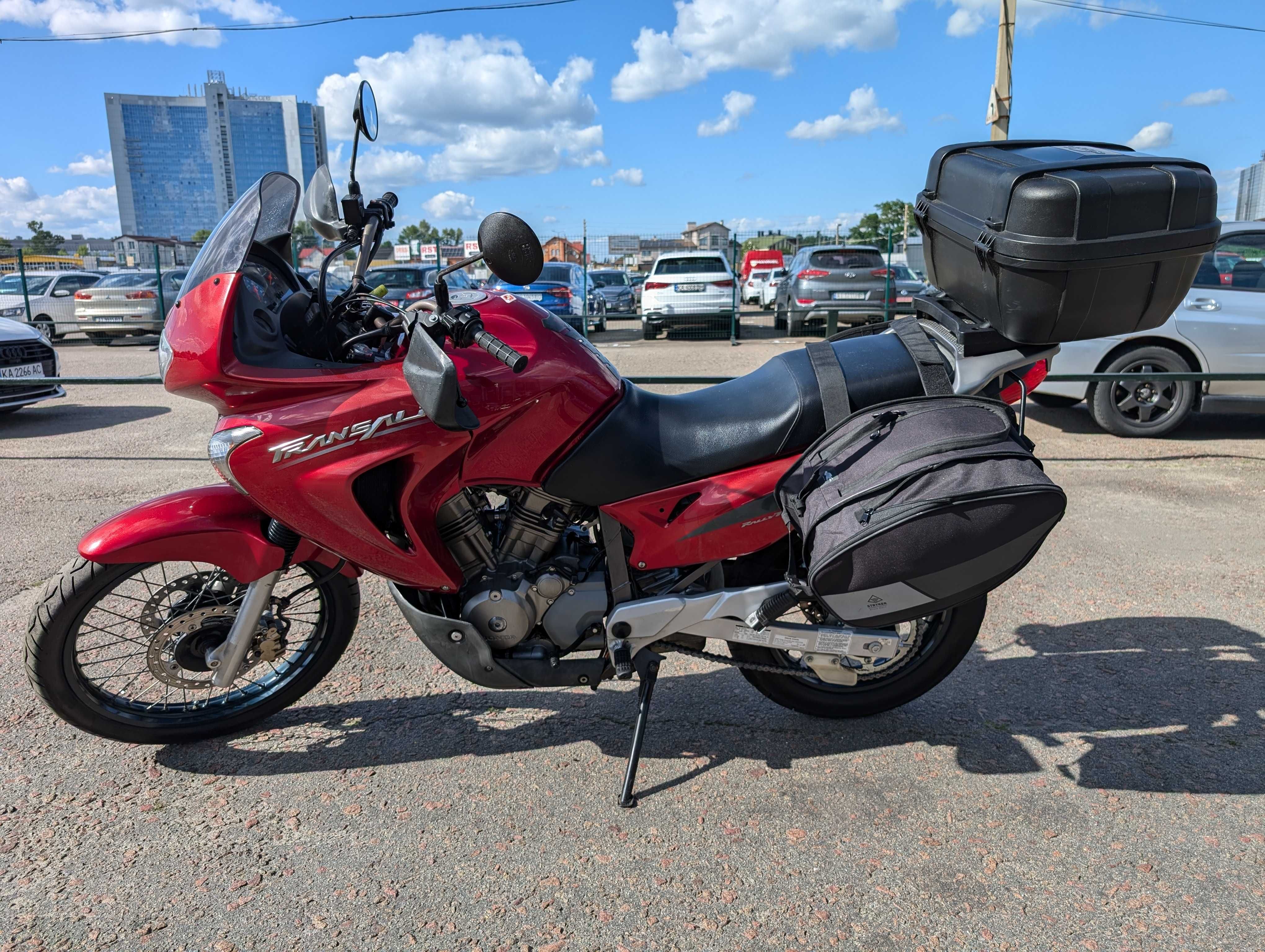 Мотоцикл Honda Transalp XL650V 2006 MoToBaZa