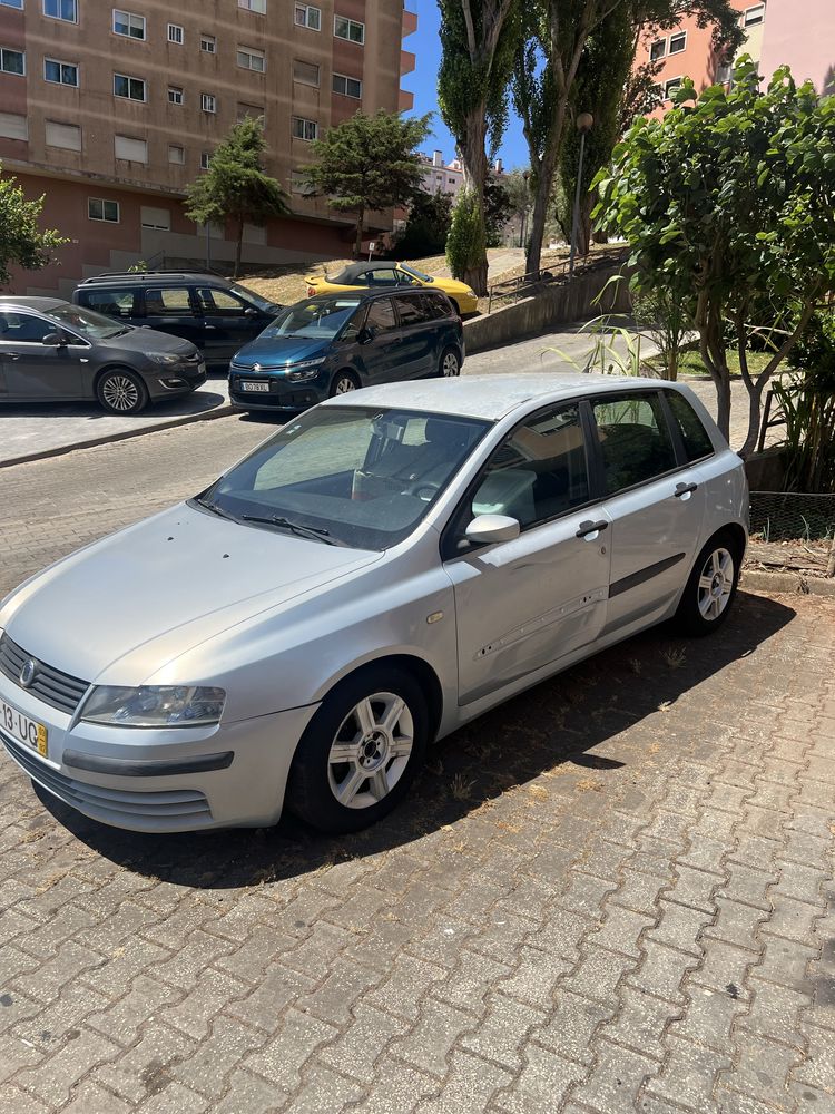 Fiat stilo cinza ano 2003