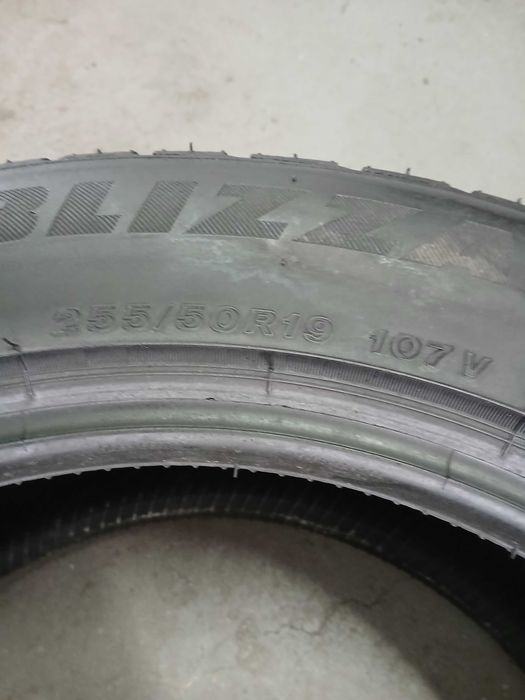 Opony zimowe Bridgestone 255/50/19