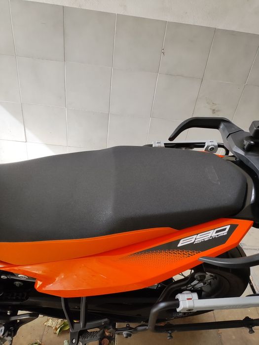 Carenagens laterais lado direito e esquerdo KTM 790/890 Adventure