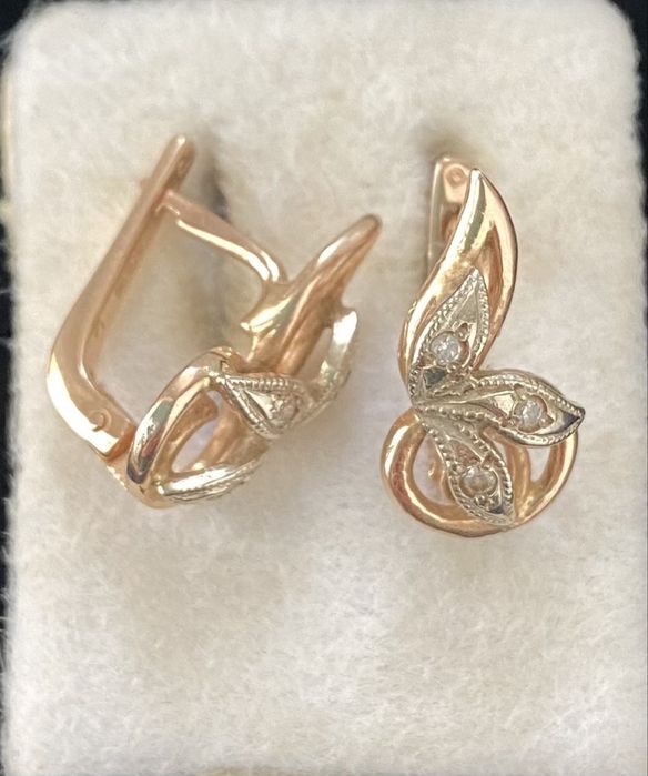 Золоті сережки, 585 проба, вага 4,03 г