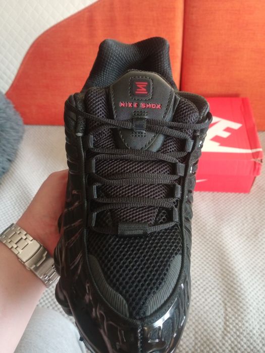 Sprzedam buty sportowe shox