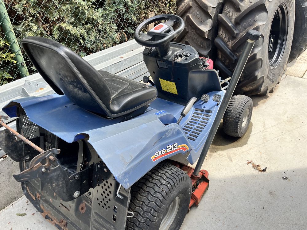 traktorek kosiarka iseki  sxe 213