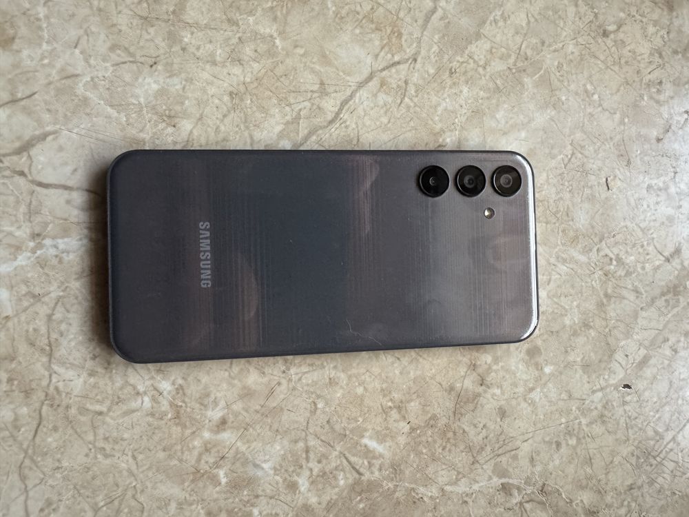 Samsung M15 5G r