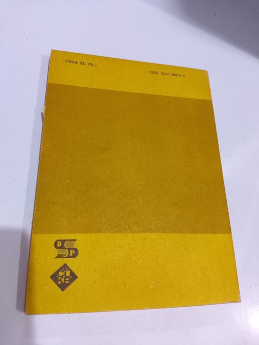 Jan Wołosz Organizacja biblioteki i kierowanie jej działalnością