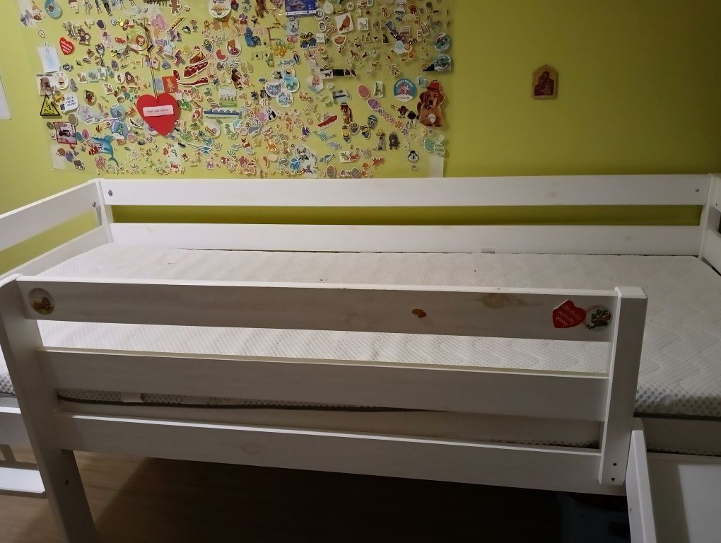 Łóżko pietrowe ze zjeżdżalnia 90x200
