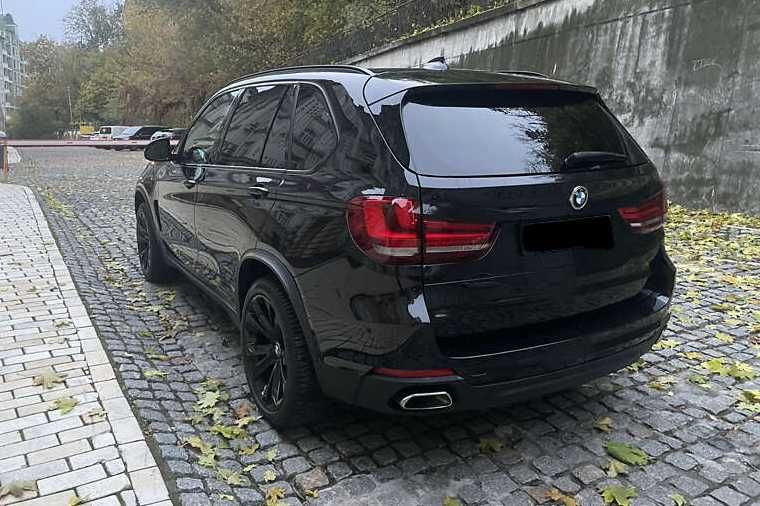 BMW X5 F15 35d 2017 3 літри дизель в рідкісній комплектації! 7 місць!