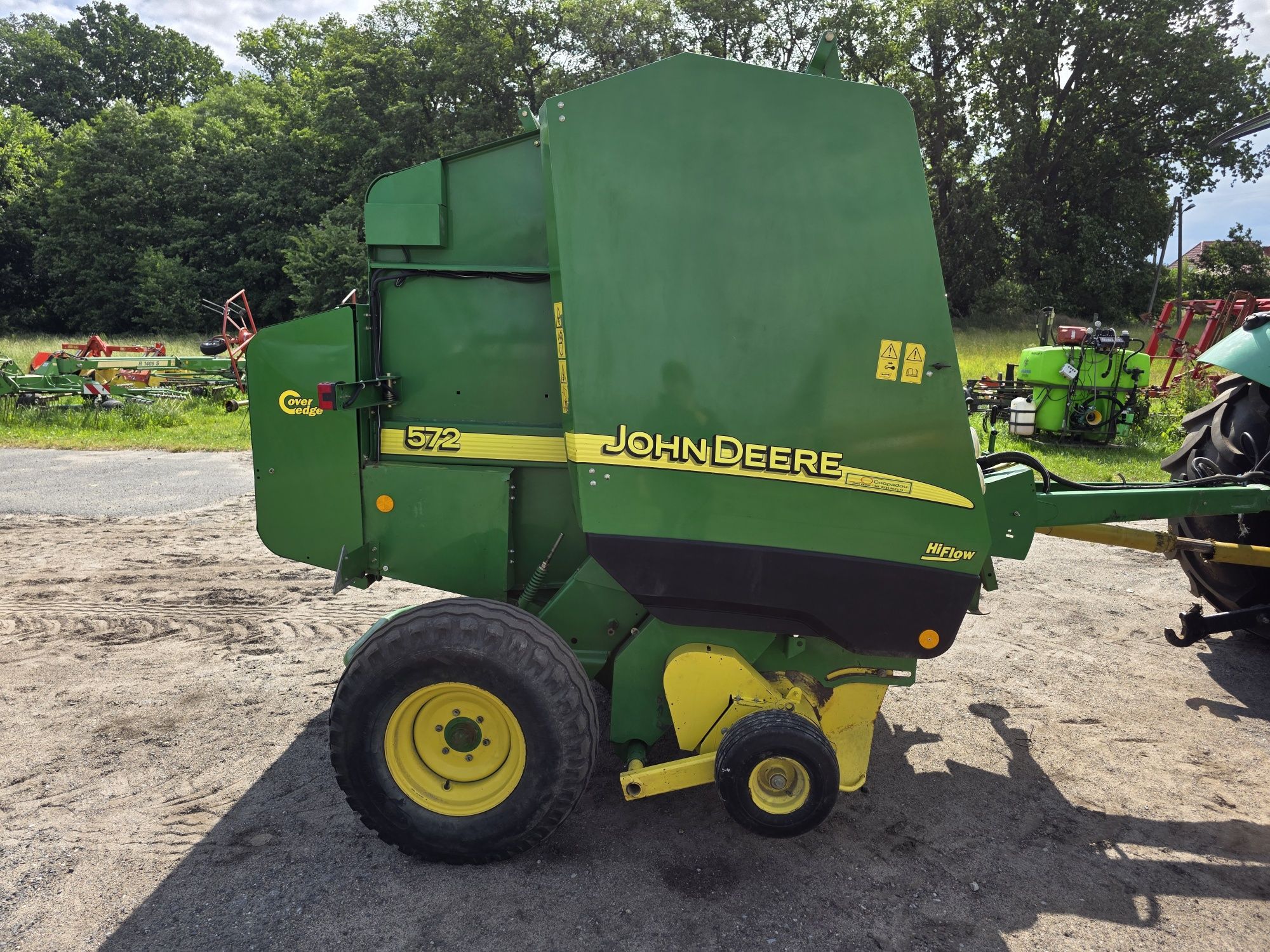 Prasa John deere 572