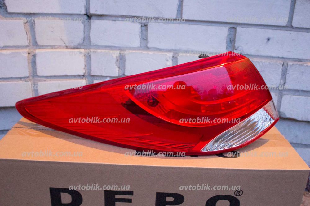 Задні фонарі Hyundai Tucson, ix35, Santa Fe, i10, i30 лівий, правий