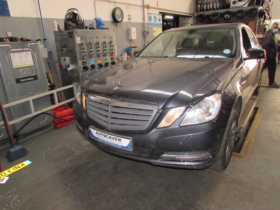 Mercedes E220 CDI de 2013 para peças