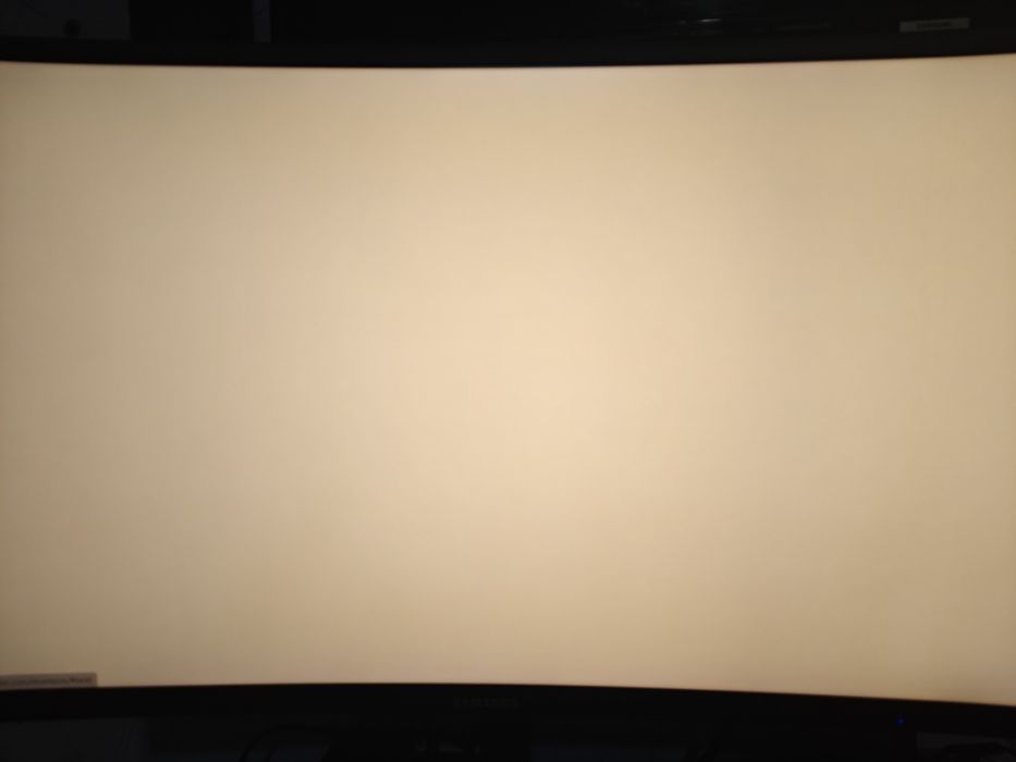 Игровой топовый монитор Samsung c27fg73fqi