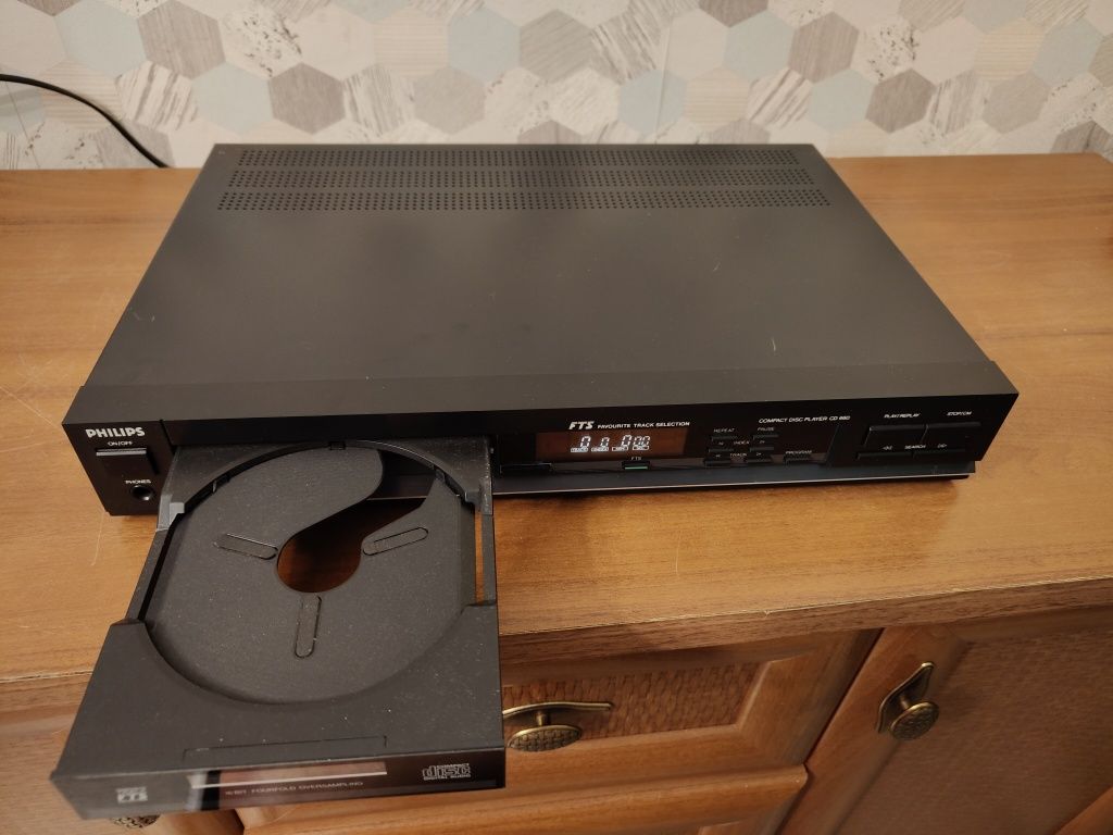 Odtwarzacz CD Philips, CD 660 TDA1541