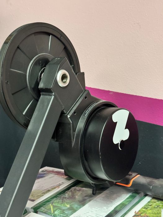 trenażer Zwift Hub smart trainer