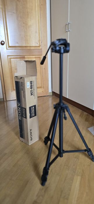 Штатив Sony VCT-R640