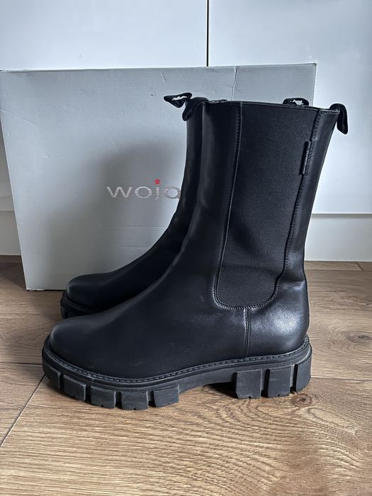 Czarne wysokie skórzane sztyblety Wojas,  botki na grubej podeszwie