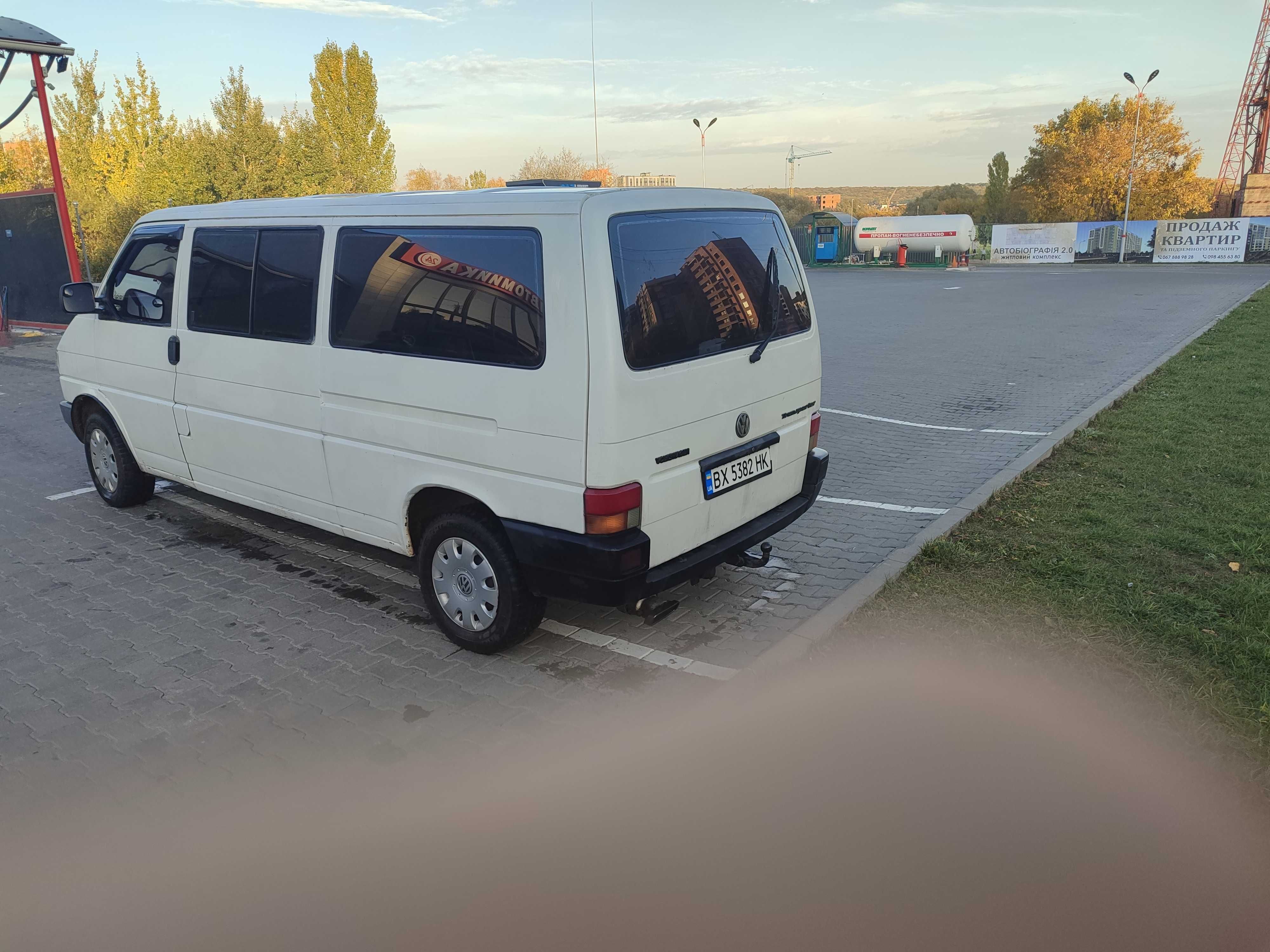 Volkswagen T 4___ 9 місць Бус