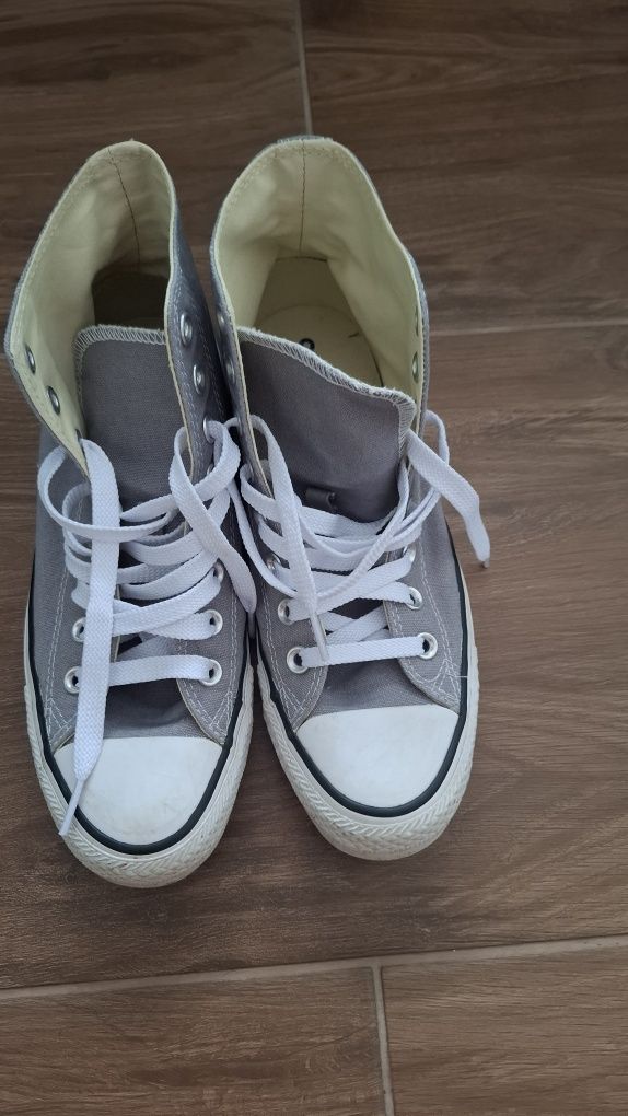 Converse trampki