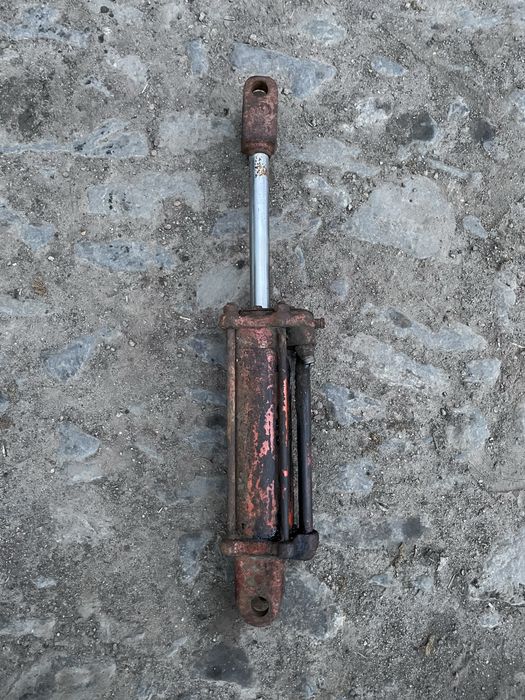 Гідроцилінд ЦС-75