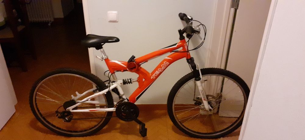 Bicicleta (marca) Team adventure + kit de ferramentas