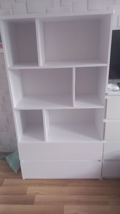 Regał biały dziecięcy