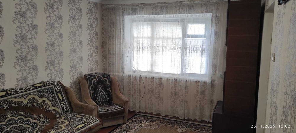 Дві двокімнатні квартири (обєднані)  і Магазин