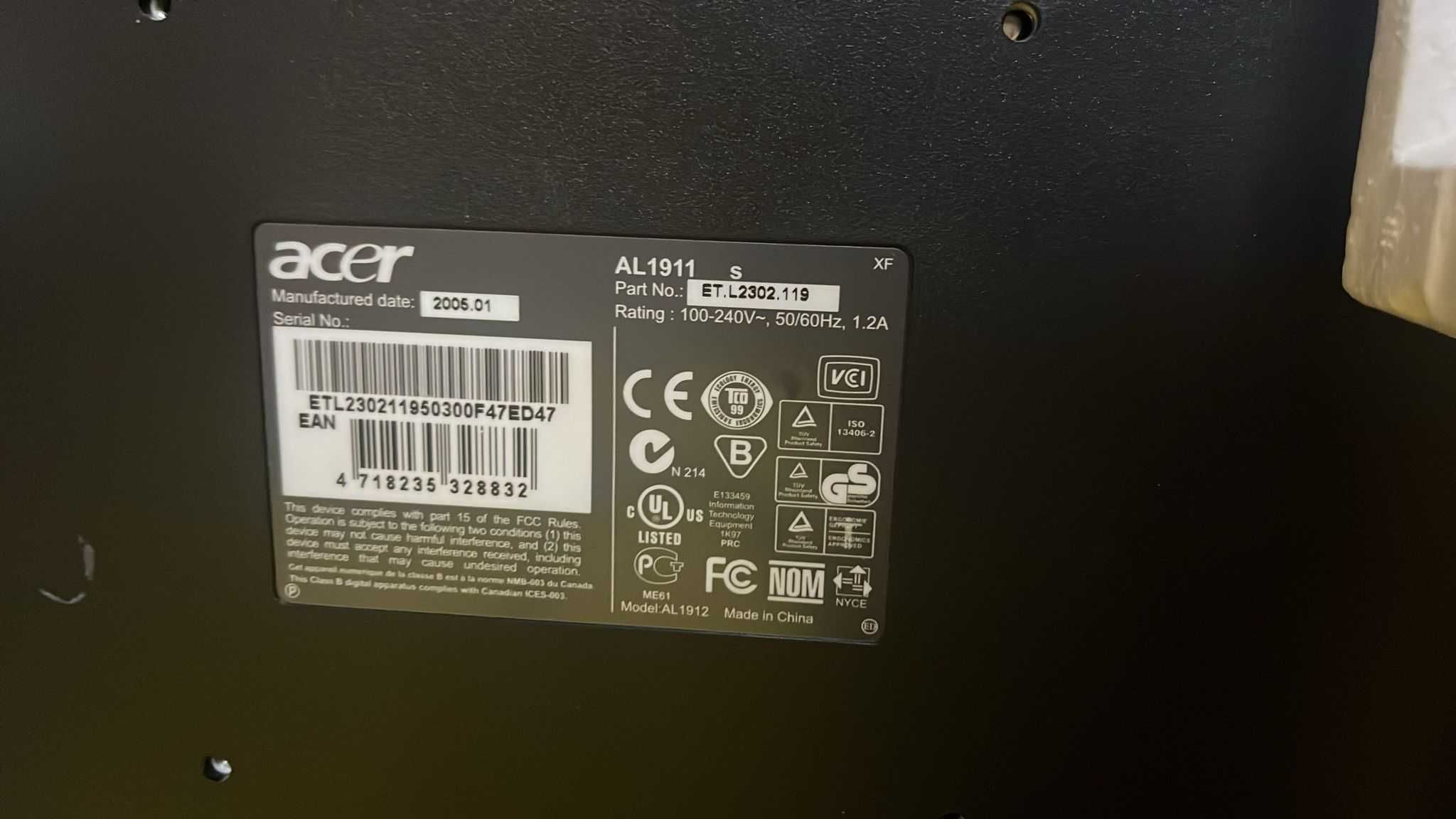 Monitor LCD  19" Acer