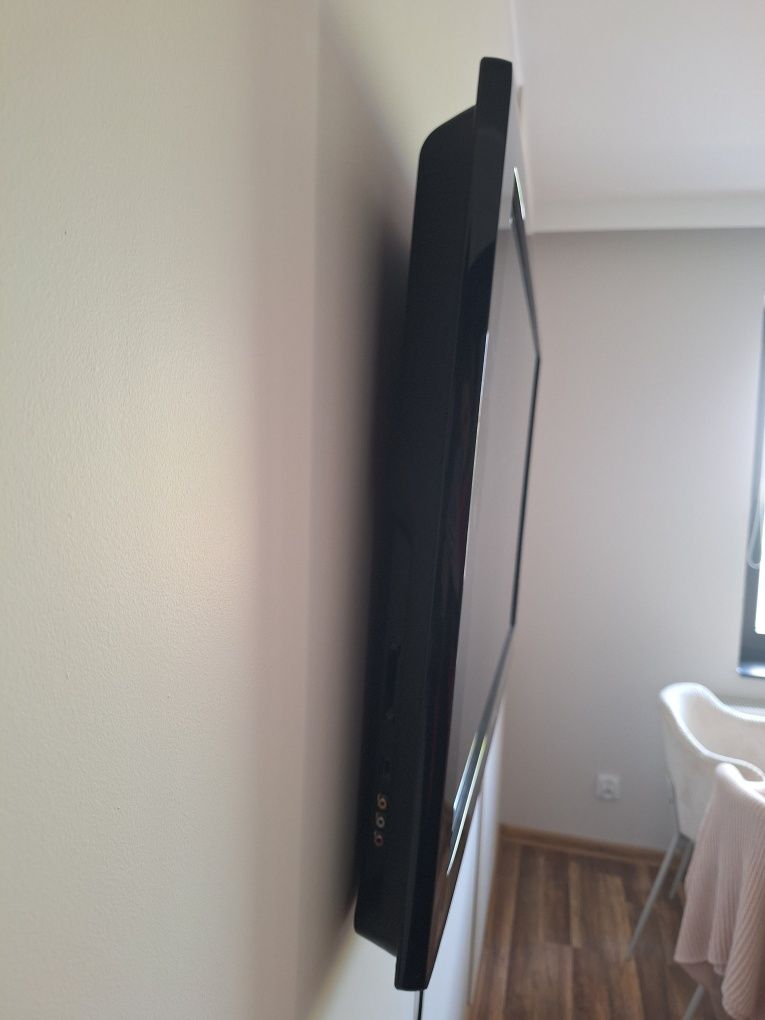 Telewizor 42 cale