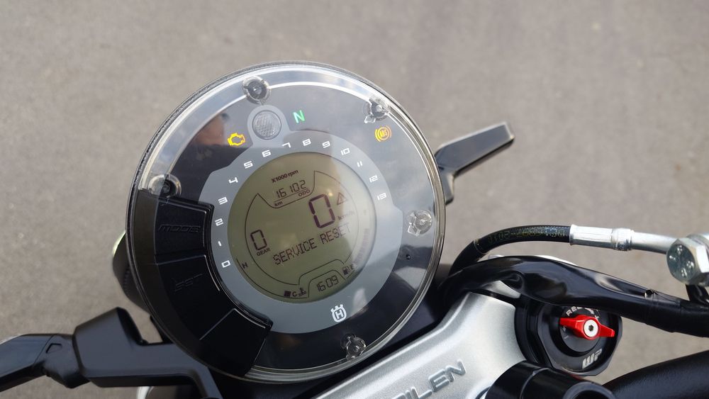 Husqvarna 401 svartpilen jak nowa, dużo dodatków, okazja, 100% orginal