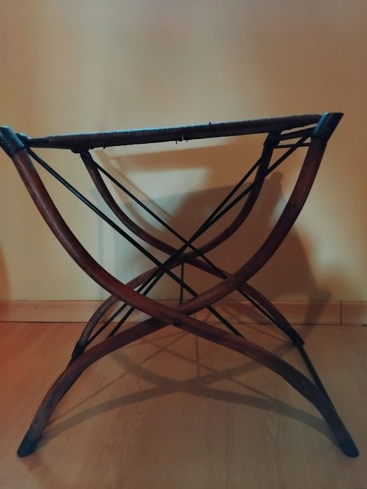 Mesa de bambu articulada