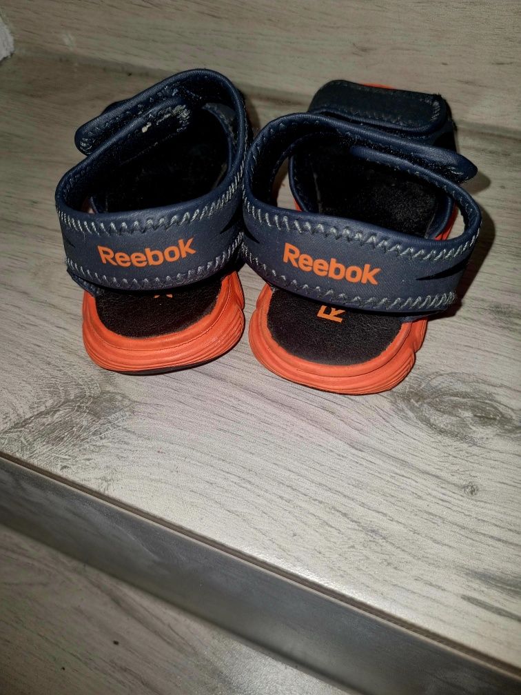 Sandały Reebok 26.5