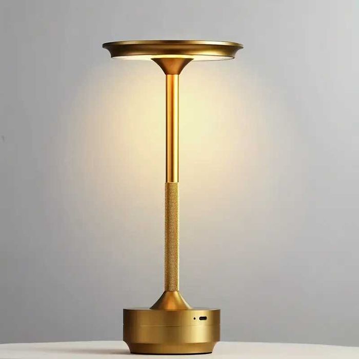 Candeeiros LED Touch, bateria recarregável. Uso Interior e Exterior