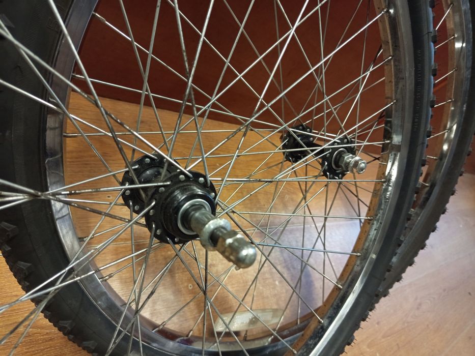 Koła przód + tył 26 cali + opony i dętki stan bardzo dobry