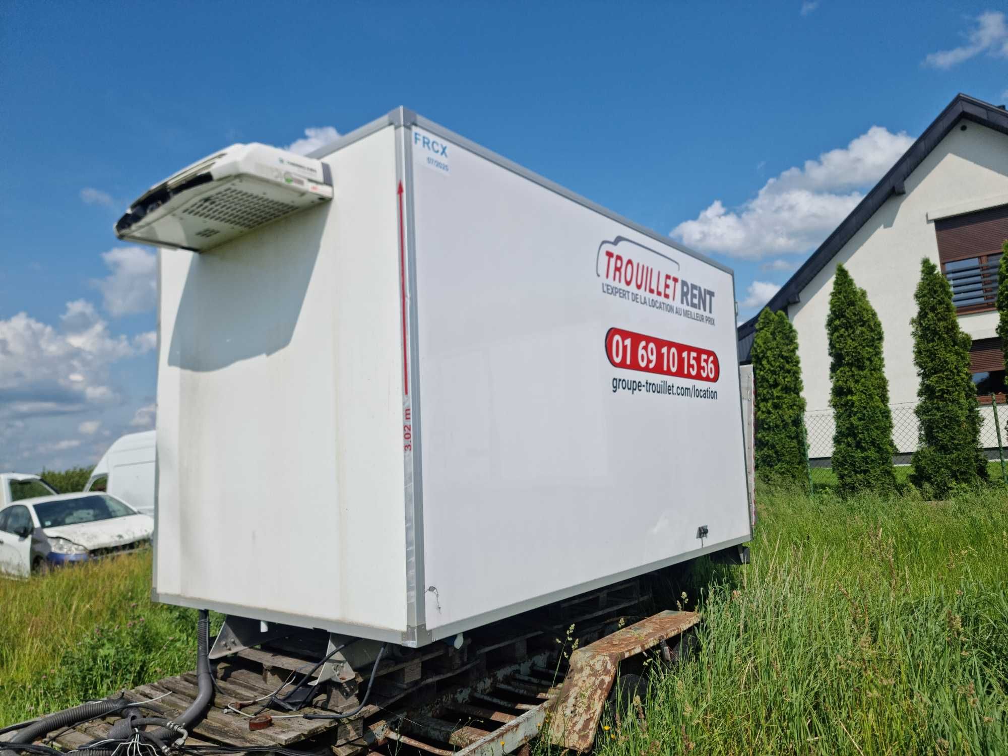Kontener chłodnia Iveco Daily winda