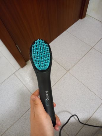 Escova de esticar o cabelo