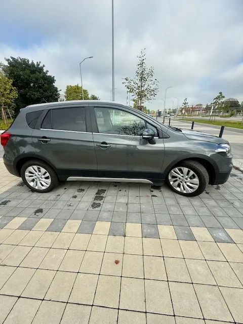 Suzuki SX4 SUZUKI SX4 S-CROSS 1.0 benzyna 2 DW Premium