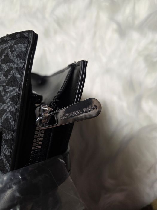 Новинка, шикарна сумочка Michael Kors