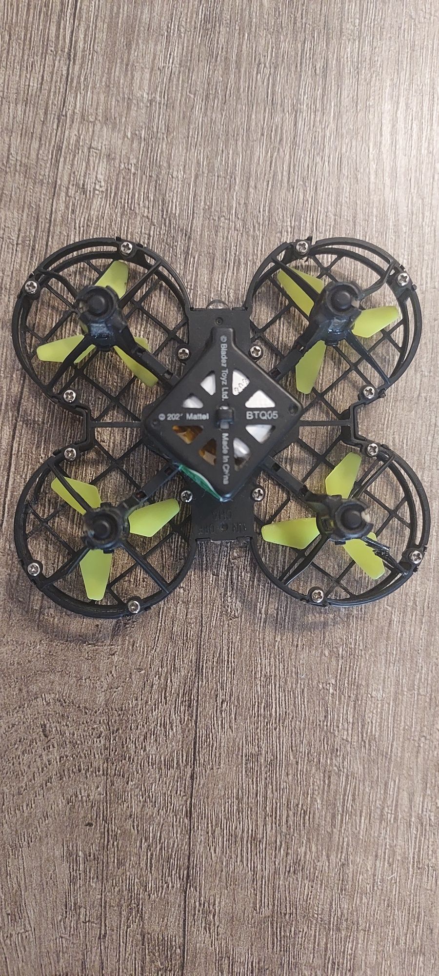 Mini Dron Hot Wheels