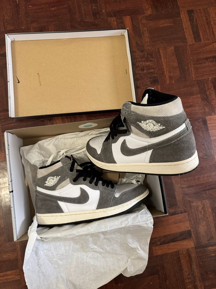 Nike Air Jordan High