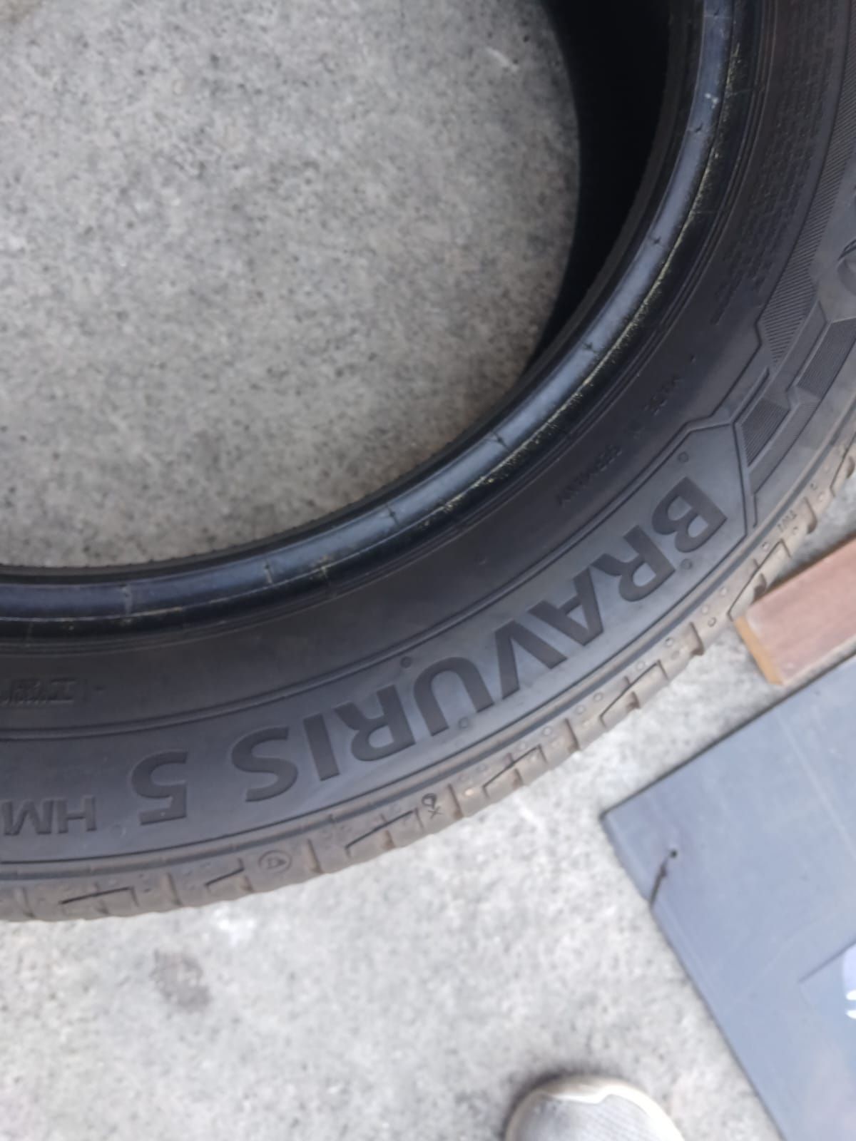 Pneus 195/55/R16 Barum