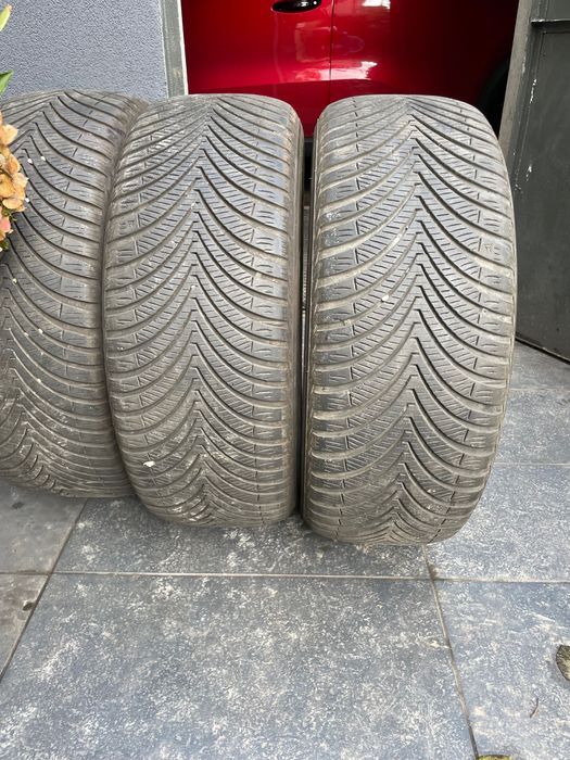 Opony wielosezonowe Kumho 225/55 ZR17