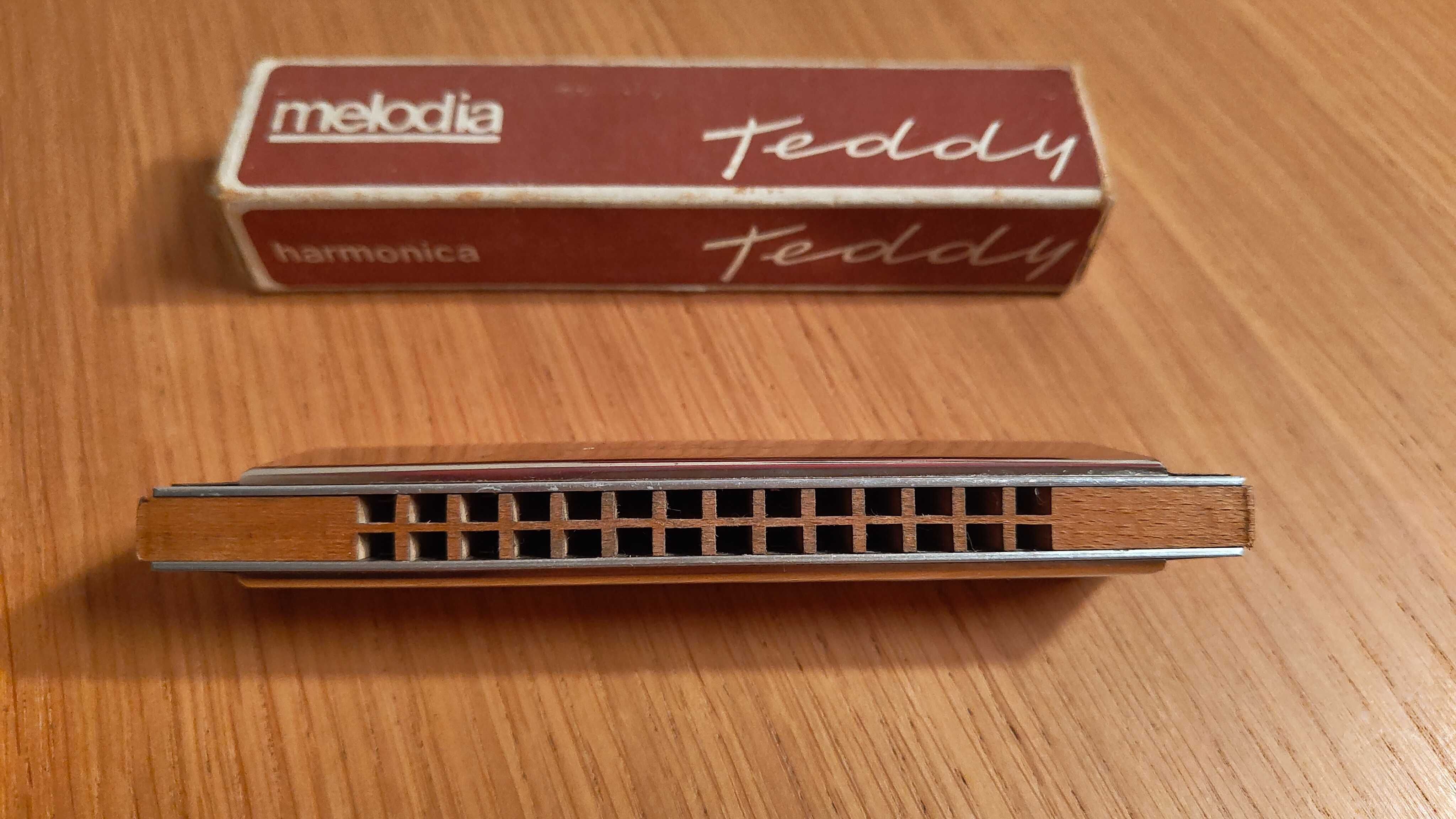 Polska harmonijka ustna Teddy Melodia harmonica czasy PRL instrument