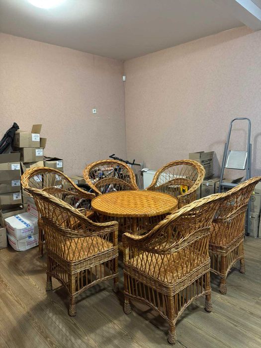 Продам плетеную мебель