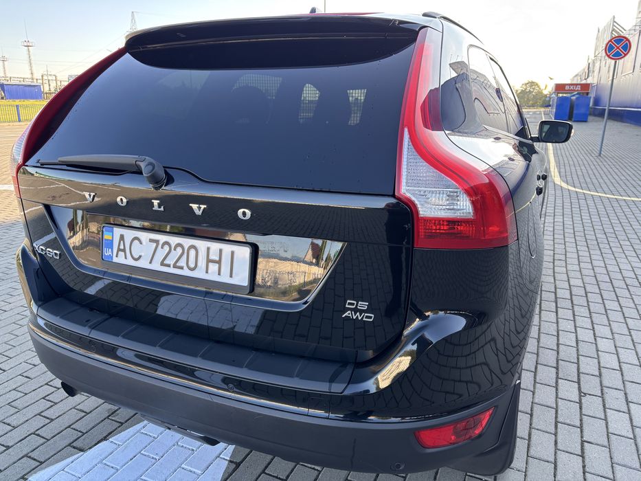 Volvo xc60 2,4 D 2009 малий пробіг оригінальний