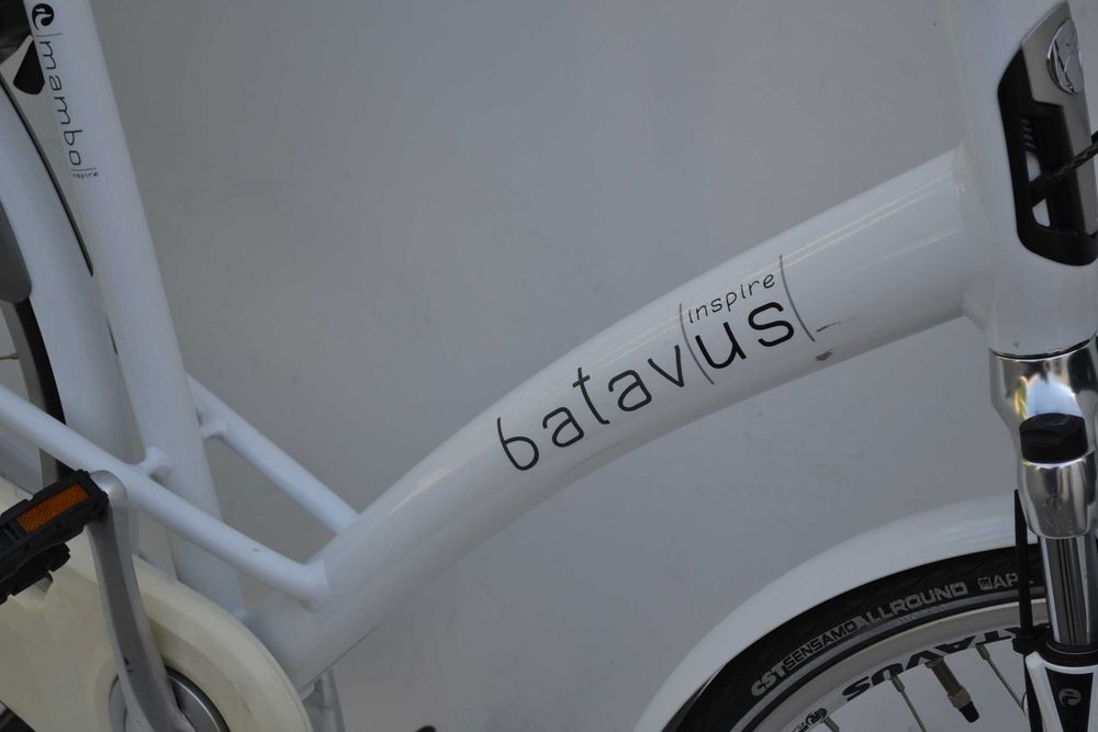 Biały rower holenderski * Batavus Mambo Inspire 53cm koła 28'' nexus 7