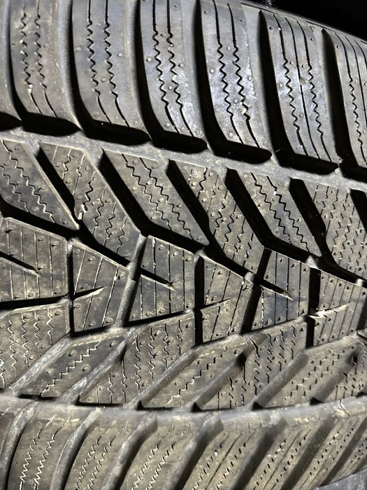 Зима 255/35/21 Hankook R21 шини пара 99% 2024