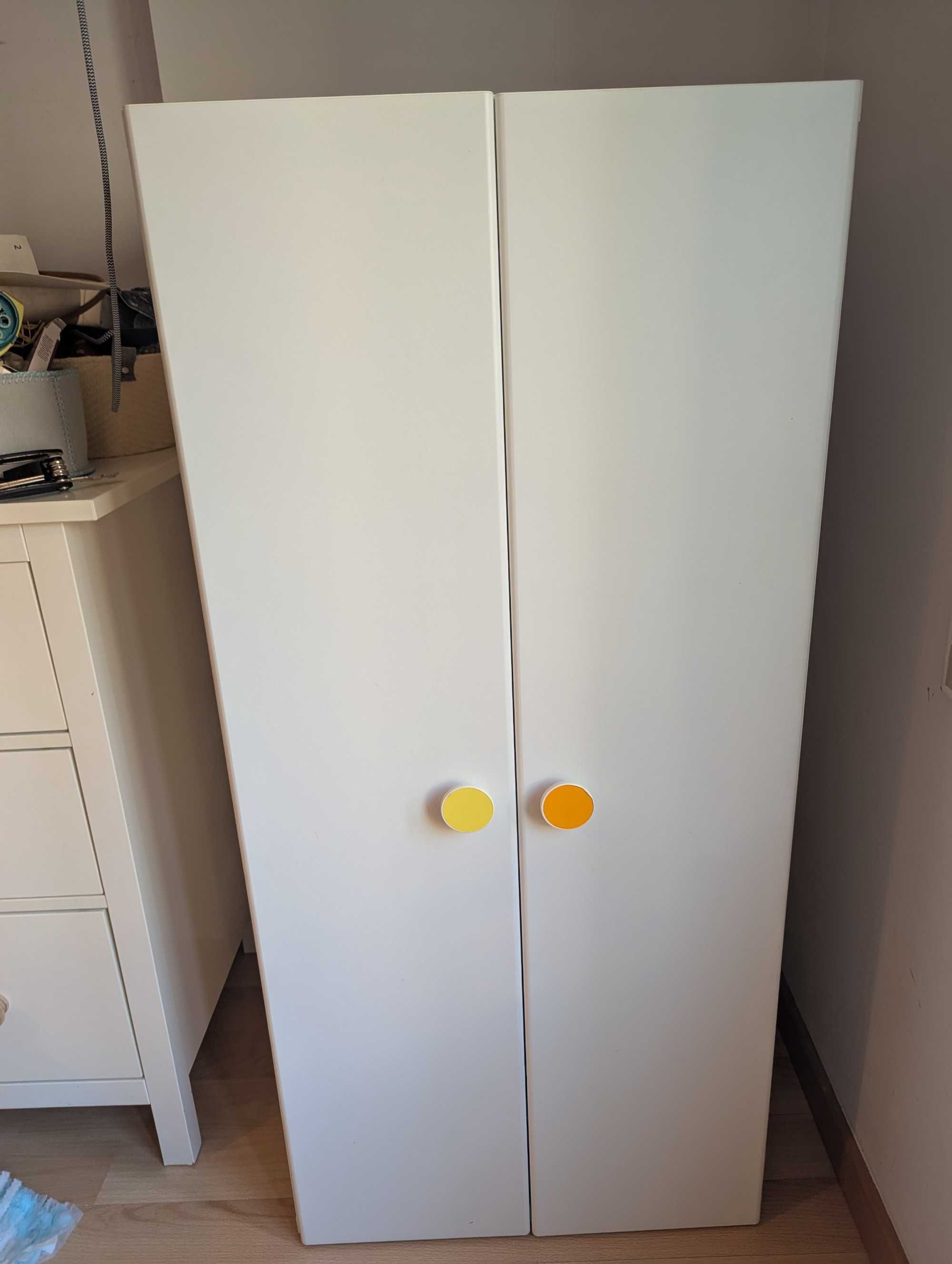 Roupeiro IKEA criança
