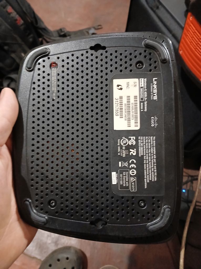 ADSL модем Linksys Cisco WAG54G2